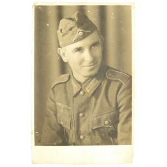 Soldato di fanteria Wehrmacht con distintivo Ferita. Espenlaub militaria